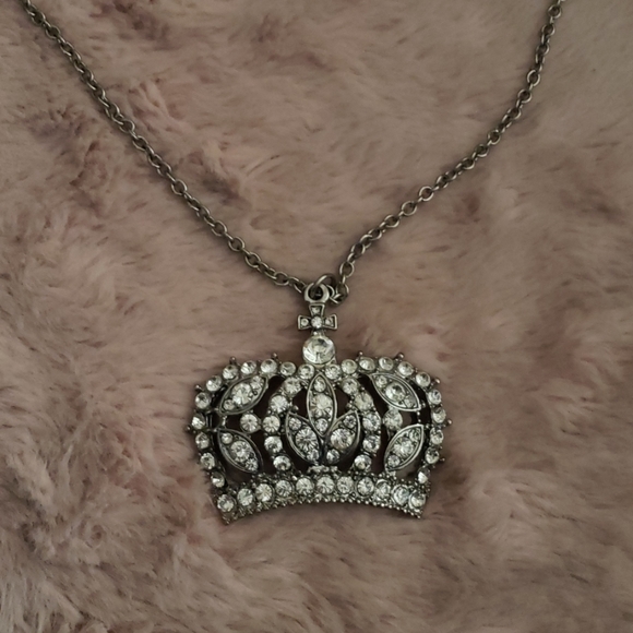 Icing Jewelry - Diamond crown necklace